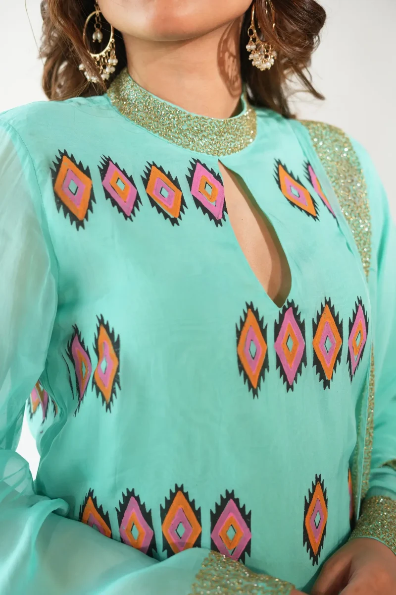 Aqua Stitch KEYHOLE SUIT SET - Image 6