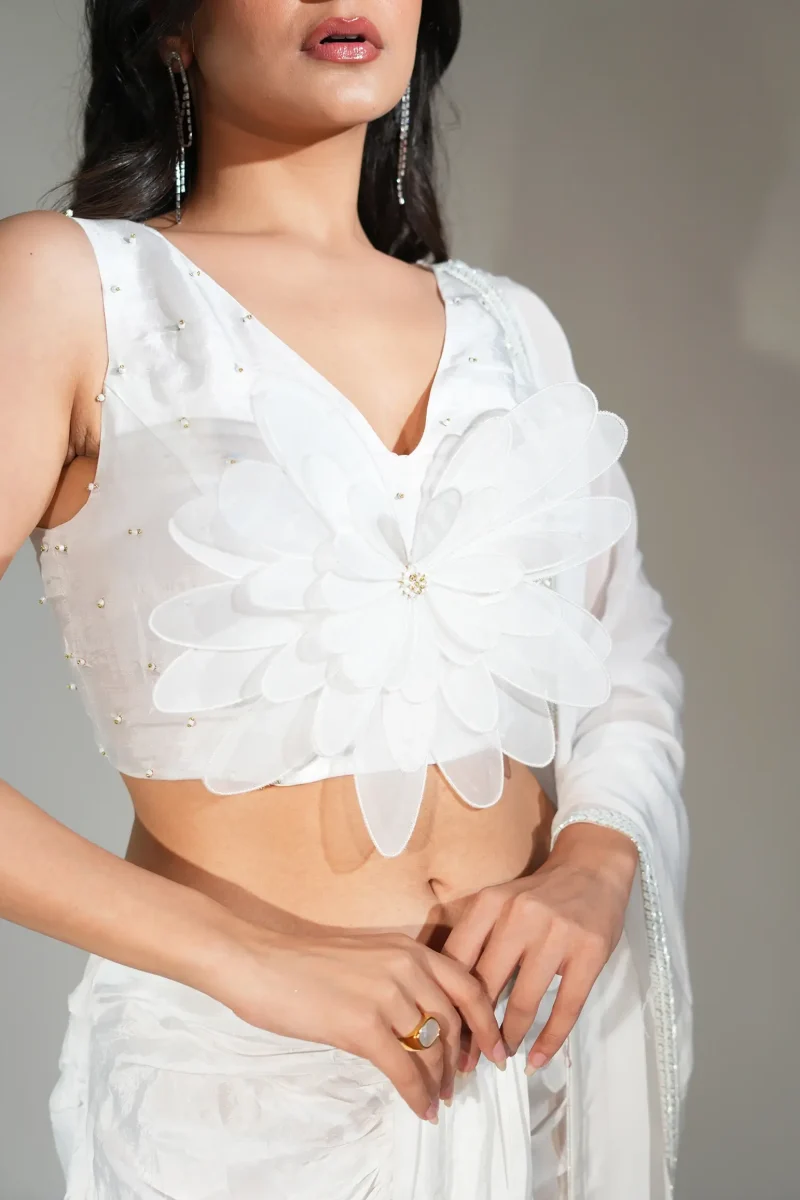 Ethereal Elegance - Image 5