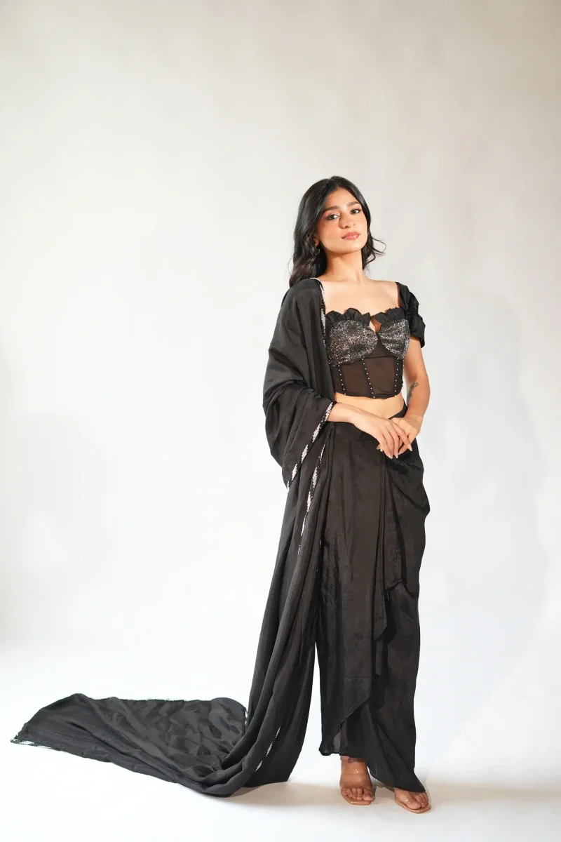 Black Opulence Saree - Image 3