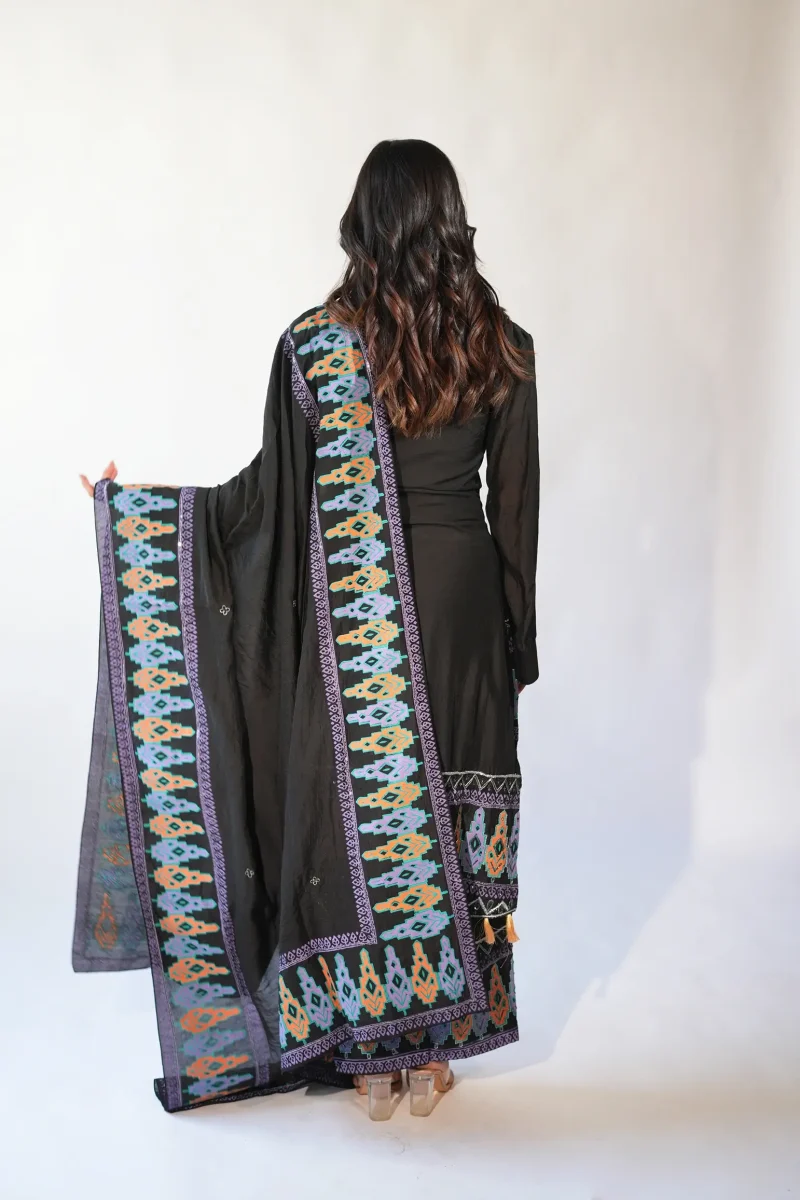 Charm SUIT SET - Image 2